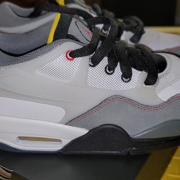 Air Jordan 4 RM BG PRM Size 4y (Which Is Same As 6womens) - Picture 10 of 10